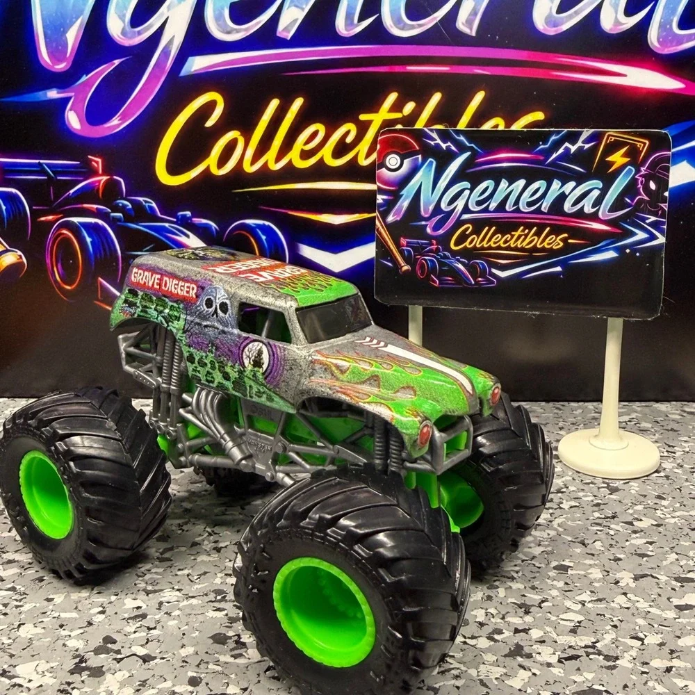 Monster Jam Grave Digger Silver Green Skull Flame Diecast Monster Truck 2024